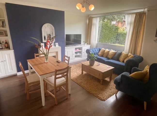 Double room available in Wandsworth, bills inc. Main Photo