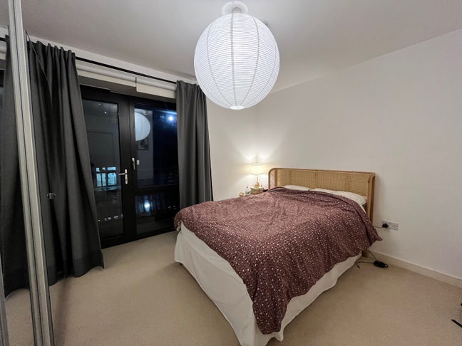 Double Room With Private Toilet- by the Canal Main Photo
