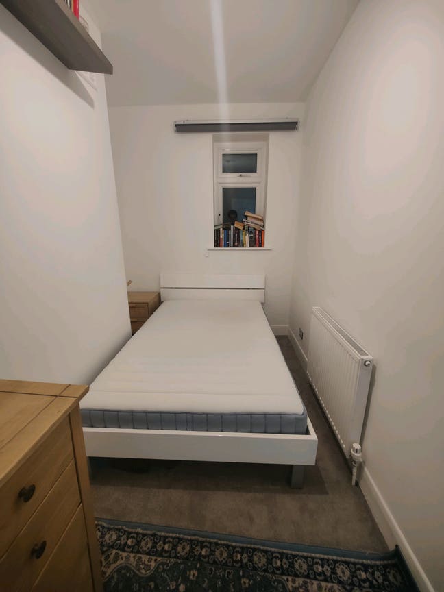 Double Room 5 Mins Walk From New Cross Main Photo
