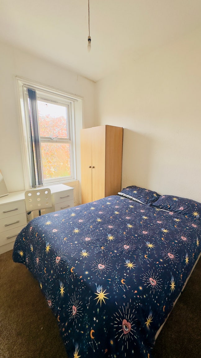 Spacious Double Room Available – NE4 (Dilston Rd Main Photo