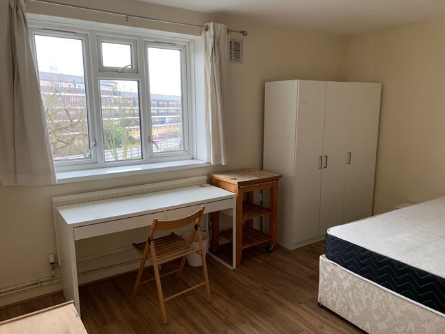 *Central Peckham Private Balcony Bills Included** Main Photo