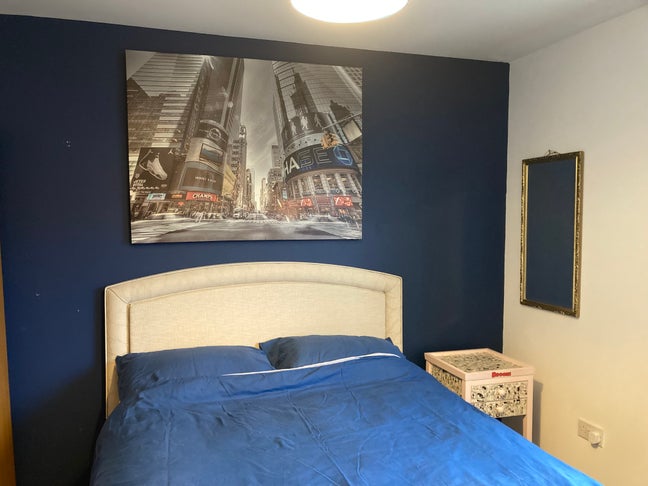 Double bedroom available to rent Main Photo