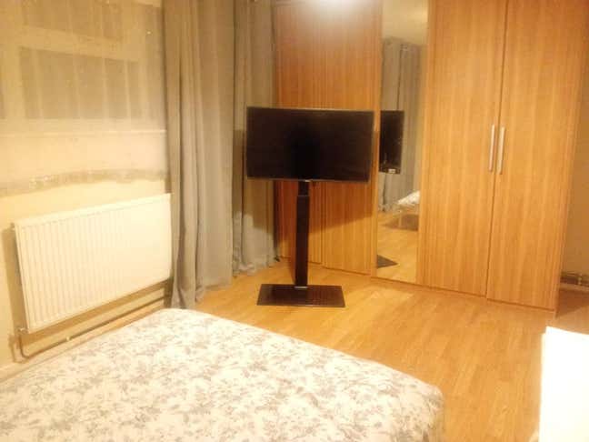 Double room for rent Main Photo