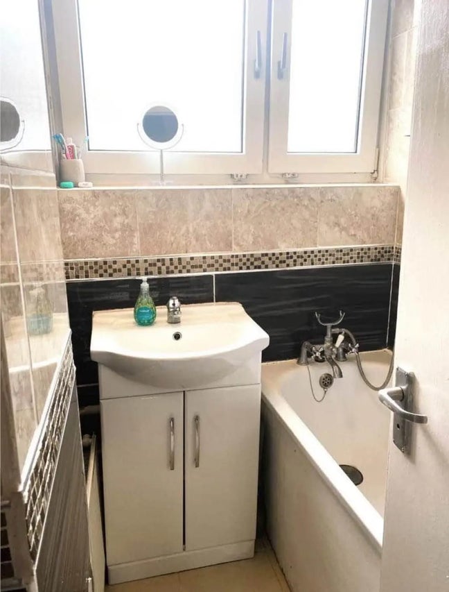 SUBLET: Room in London fields Main Photo