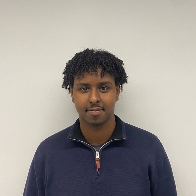 I am a professional male aged 24. I am lookin... Main Photo