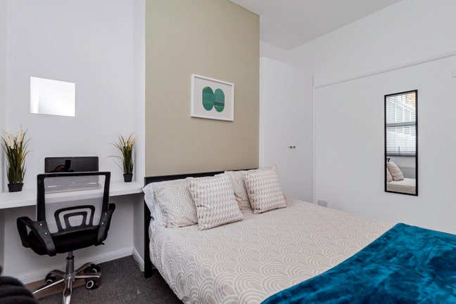 Last Rooms in Luxury House in Brighton!!  Main Photo