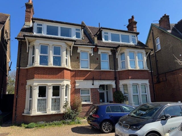 Self Contained Flats in South Croydon Main Photo