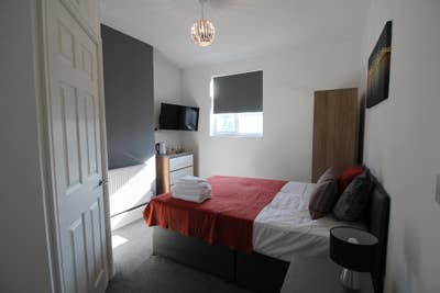 Stylish Ensuite Room in Town Centre  Main Photo
