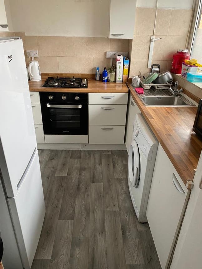 🎁Aldgate/Shadwell Single Room Available Immediate Main Photo