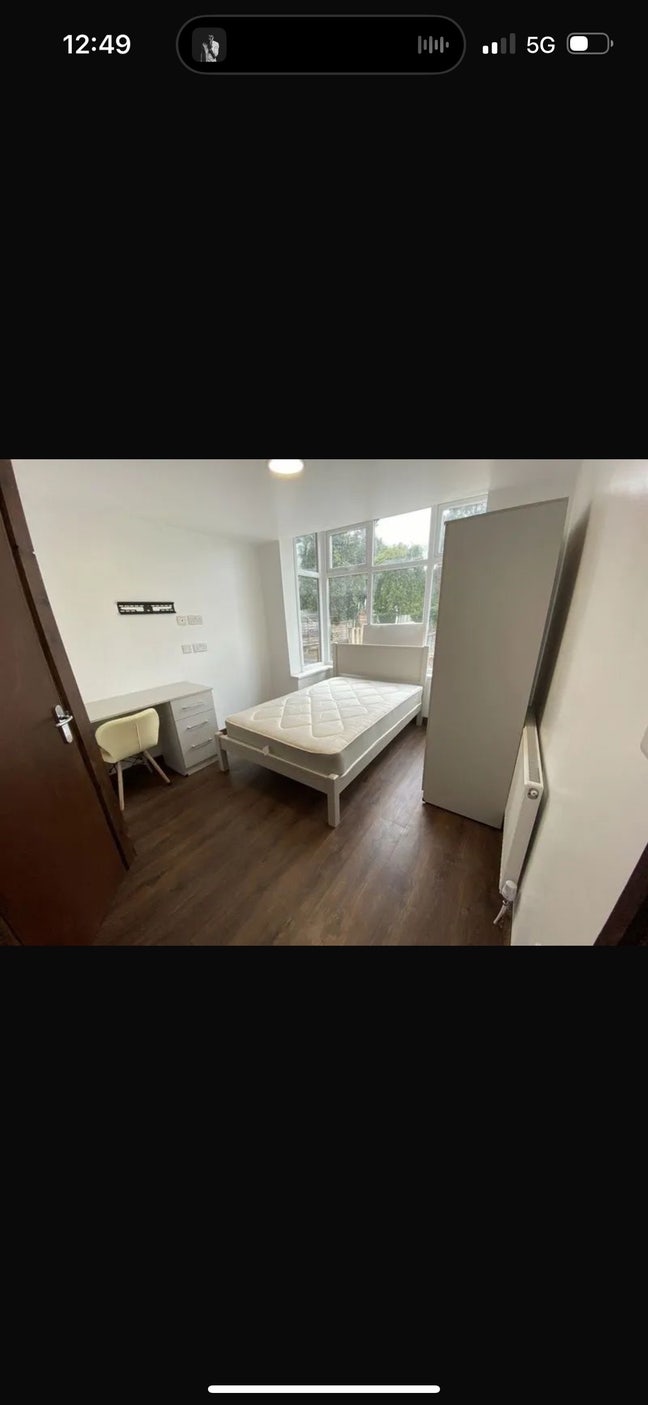 Birmingham En suite  Main Photo