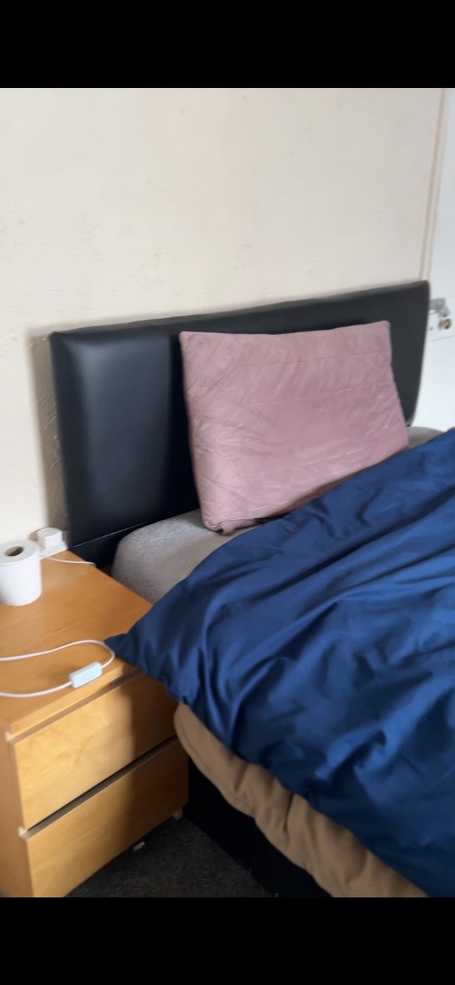 Double bedroom Main Photo