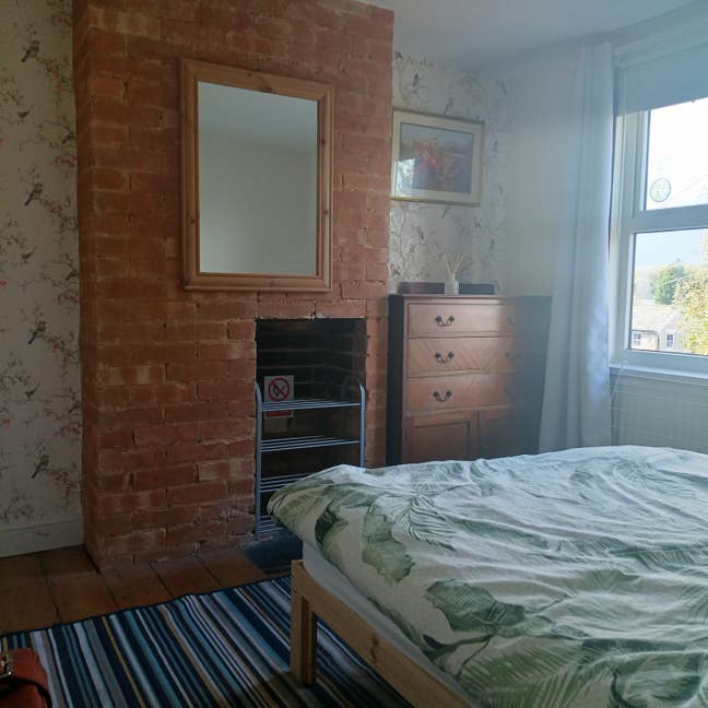 Bright Furnished Room in Friendly Stowmarket Home Main Photo