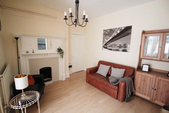 ⭐️Central location - 1 Bed Flat in Wembley⭐️ Main Photo
