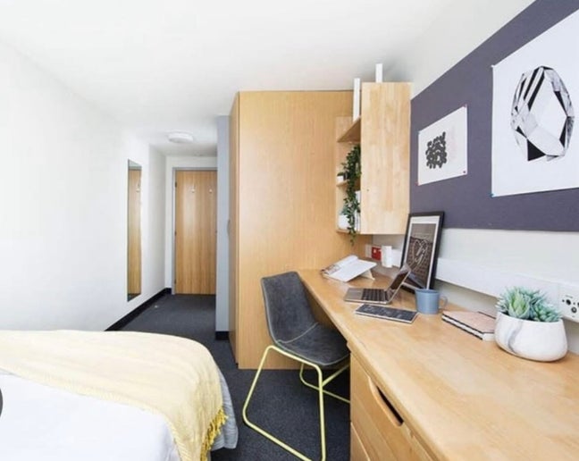 Urgent Tenancy Takeover Main Photo