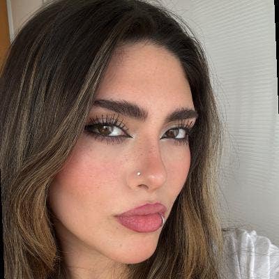 Room needed asap!  Main Photo