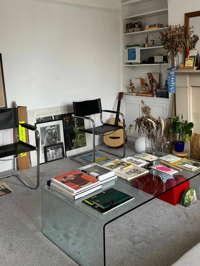 Gem of a flat in Crouch End Main Photo