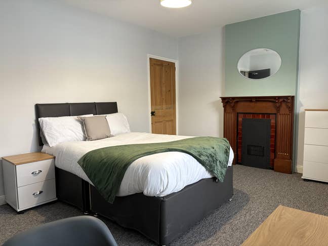 🌟💥 Luxury Double & Single Rooms Available! 💥🌟 Main Photo