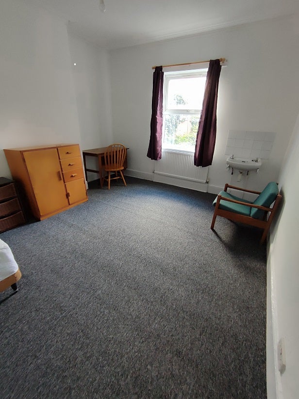Golden triangle,quiet street. Room in shared house Main Photo