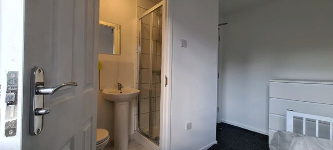 Hmo Ensuites near Digbeth Free to DSS Main Photo