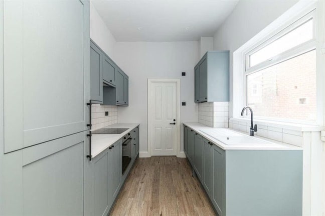 Room available in Sandyford Flat Main Photo