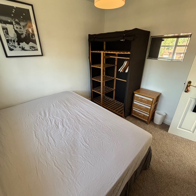 Live-in-landlord House, Modern Quiet Main Photo