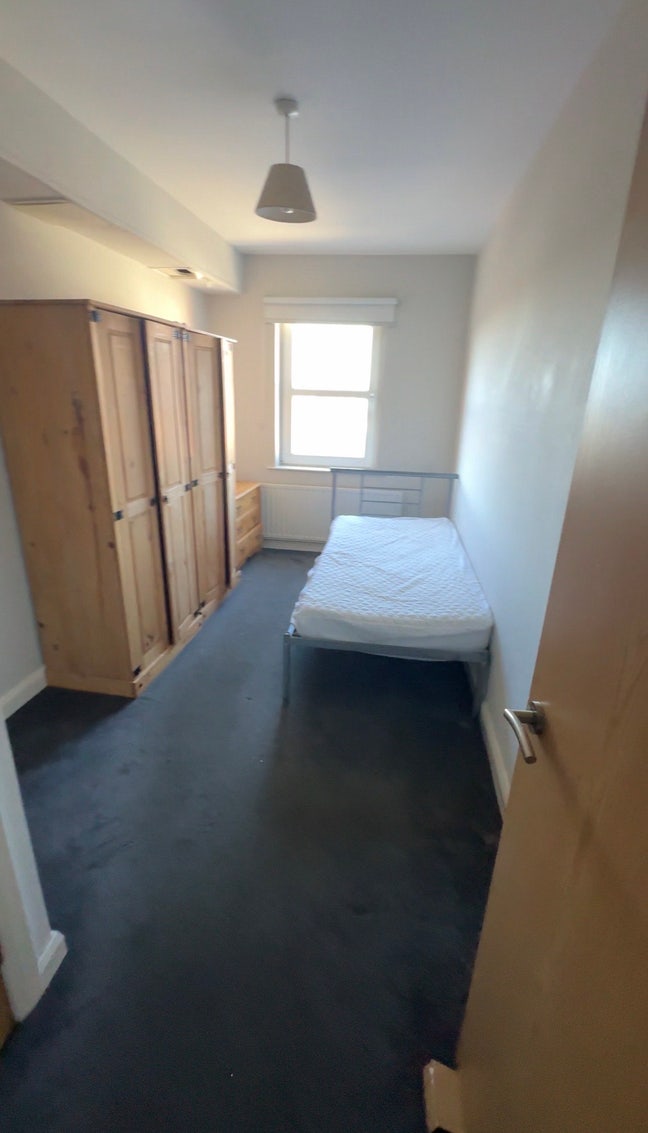 One double room available to rent in Belfast  Main Photo