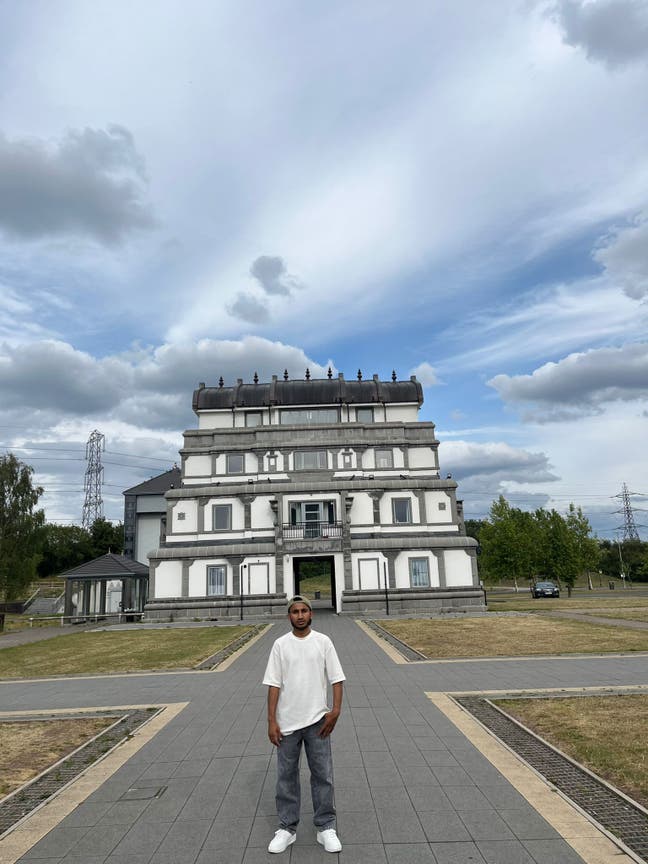 Single or double room wanted in B15 Main Photo