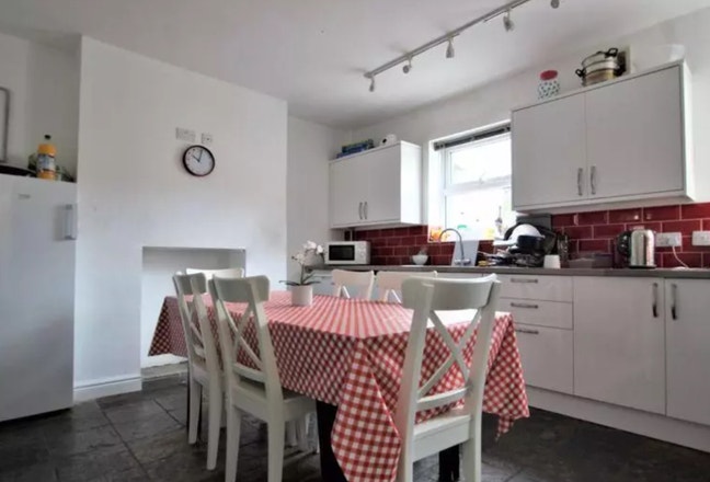 Double room with ensuite available  Main Photo