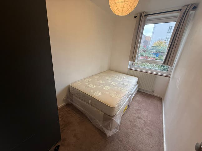 🏙️ 5 Cozy Rooms for Rent – Bow Road / Mile End  Main Photo