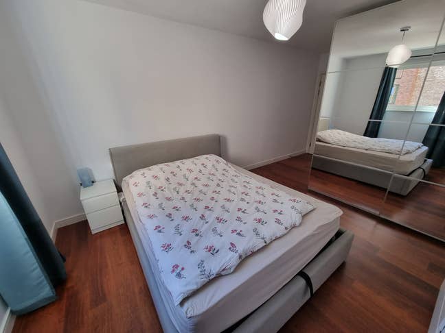 Double Room in Surrey Quays London Bills Inc!  Main Photo