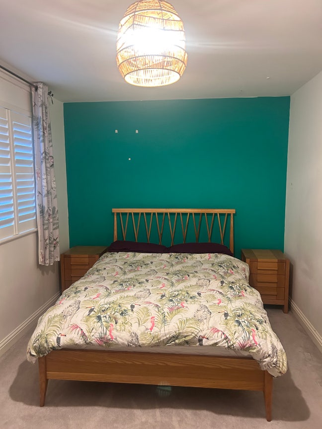 Double Room- 2 Bedroom House - Bills Included! Main Photo
