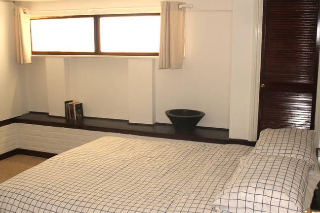Double with Private Living Room. 5 Mins to Tube. Main Photo