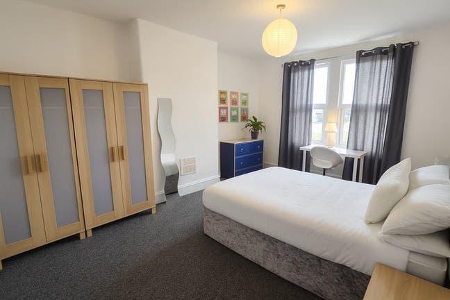 Double Rooms - Glos Rd - No Deposit - Bills Inc. Main Photo