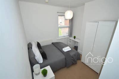 ✨Prime Location! Double Rooms ST4❤️ Main Photo