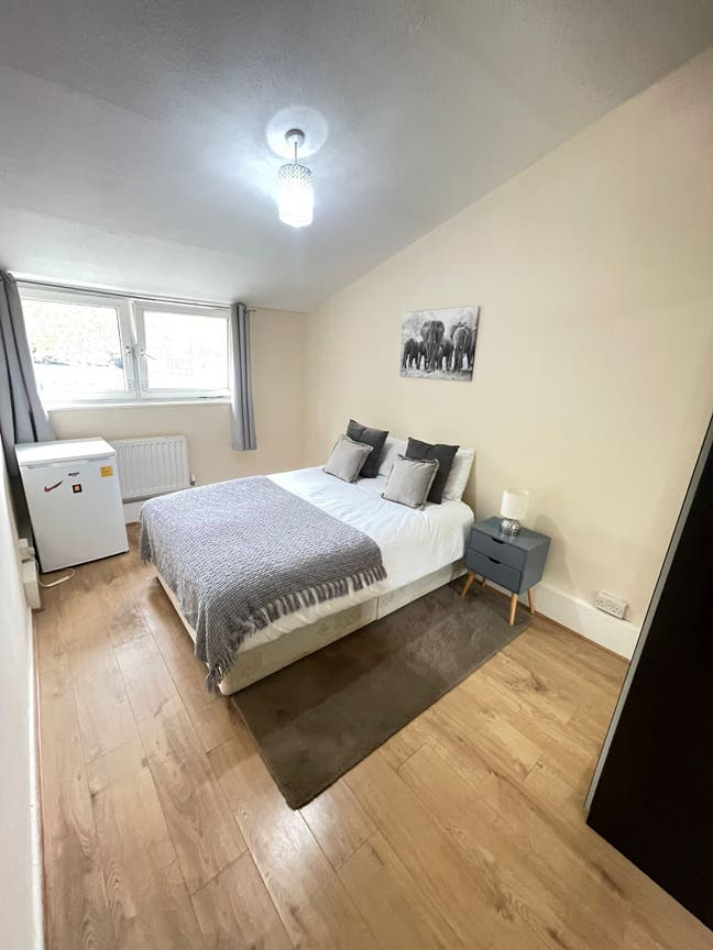 Large Double Room – Brixton  All Bill Included Main Photo