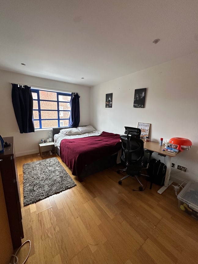 Double Room with En Suite in Shoreditch Main Photo