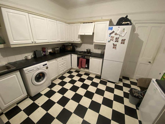 1 x room to rent in hove  Main Photo