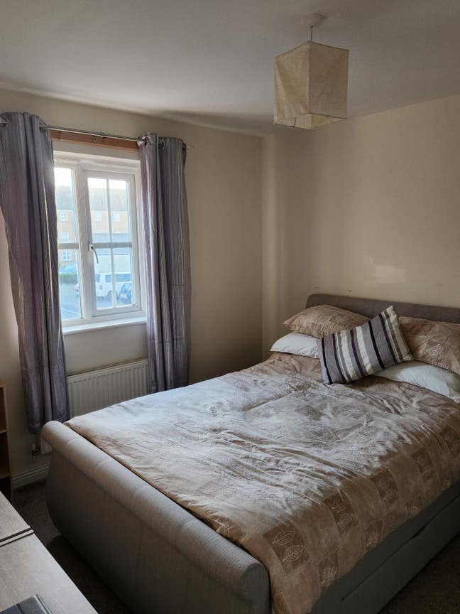 Double rooms for rent in shared house.  Main Photo