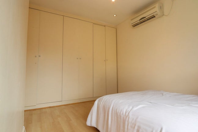 Stunning Room in Canada Water - Available Now Main Photo