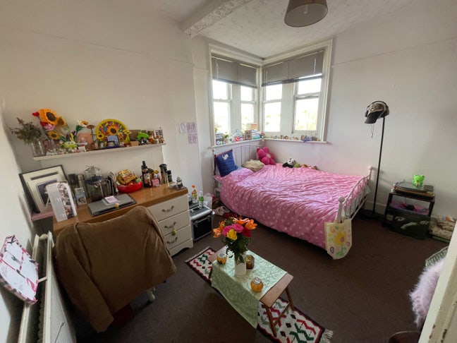 Double room in Hove Main Photo