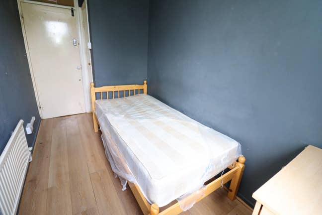 Budget Room Close to Queen Mary University Bow Main Photo