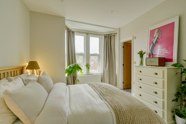 2x Girl’s En-Suite’s: Stunning New Home Main Photo