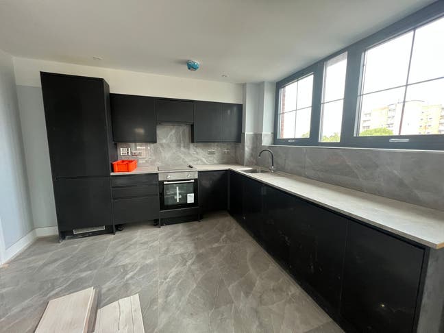 BRAND NEW Selection of modern 2 bedroom apartments Main Photo