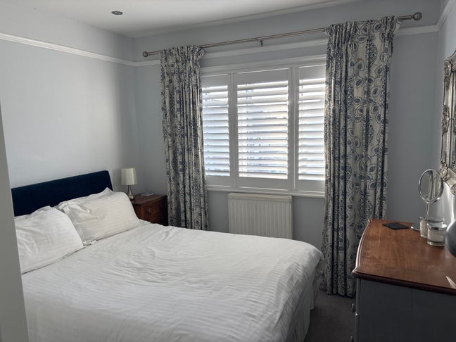 SHORT LET - double room in Hove Main Photo