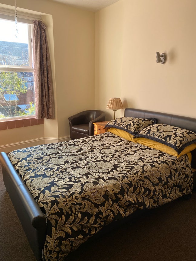 Large double room to rent - Stoke, Plymouth Main Photo
