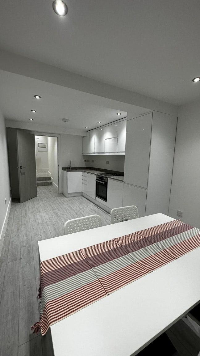🏡 Tooting – 2 Bedroom Flat with Garden 🌿 Main Photo