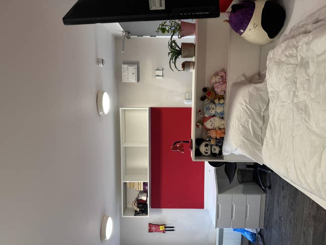 A studio flat available in Cardiff city road. Main Photo
