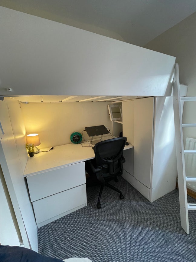 Single loft bed with desk and storage near royal Main Photo