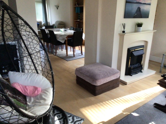 Large double close to city centre and hospital  Main Photo