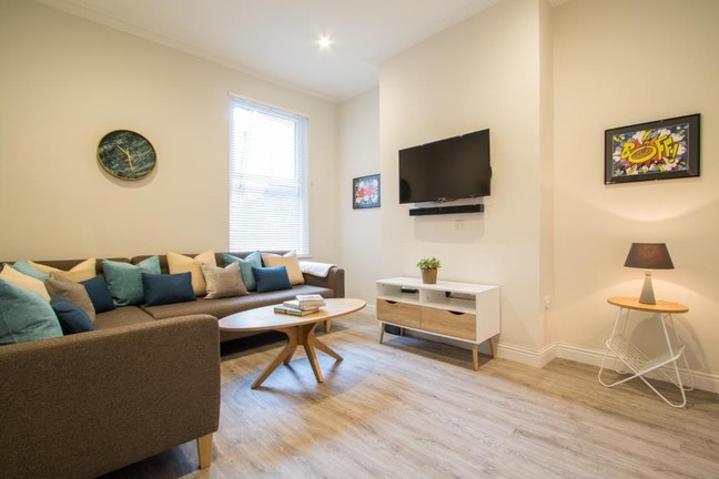 Immediate Move in - Student Accommodation Main Photo